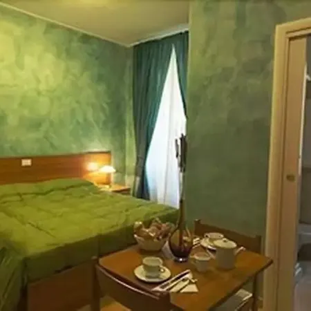 Al Centro Storico Di Bed and Breakfast