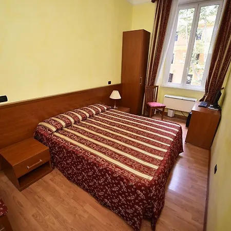 Al Centro Storico Di 3* Rom